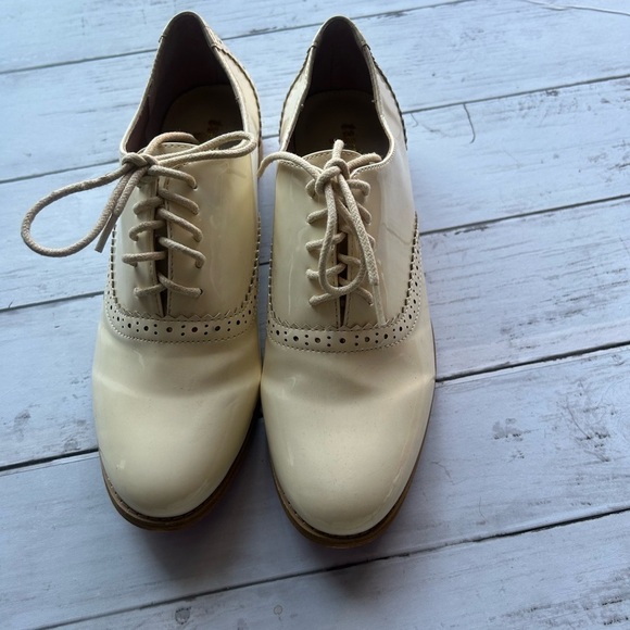 Twiggy London Cream Oxford / Loafers 6.5 - Picture 3 of 12